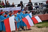 Morsy, motocykliści, krwiodawcy! Taki team świętował dziś 11 listopada na plaży OSiR i wspólnie wziął udział w akcji Niepodległa do Hymnu