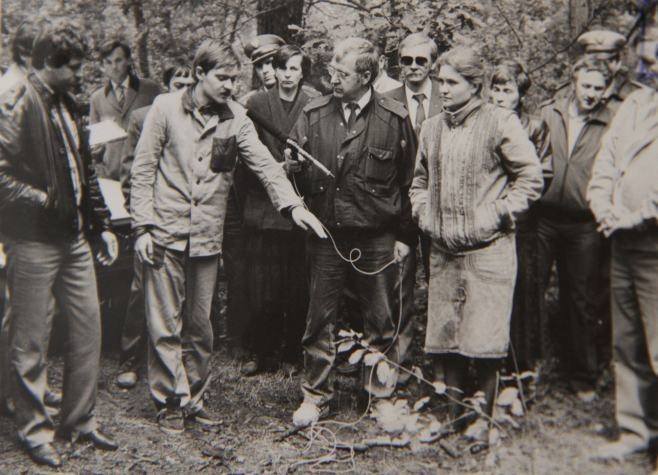 Mariusz Trynkiewicz w czasie wizji lokalnej. W tym miejscu...