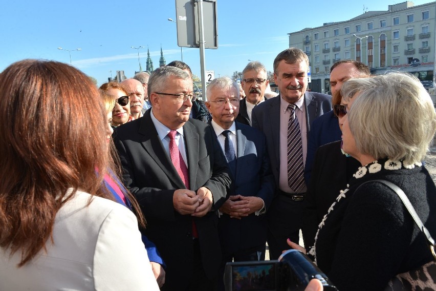 Minister infrastruktury w Kielcach. Rozmowy o dworcu kolejowym i parkingu nad torami