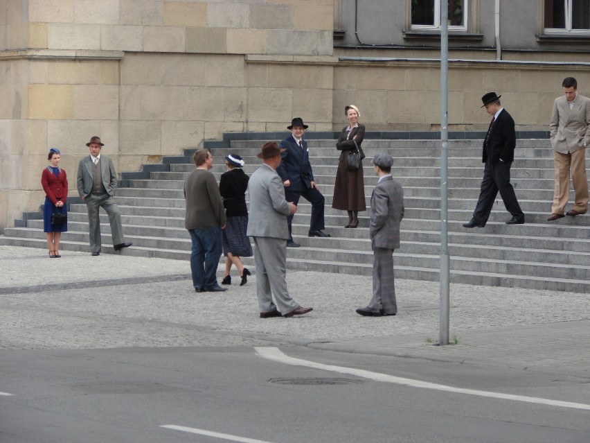 W Katowicach filmowcy kręcą "Szczęście świata". Nowy film z Agatą Kuleszą [NOWE ZDJĘCIA]