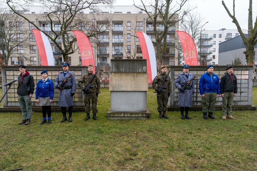 84. rocznica Egzekucji Wielkopiątkowej. Pamięć wymordowanej przez Niemców elity społeczności polskiej w WMG została uczczona w Gdańsku