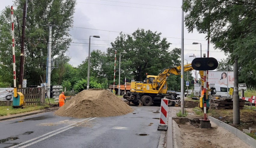 Remonty przejazdów kolejowych na Swojczycach. Zamknęli ważny...