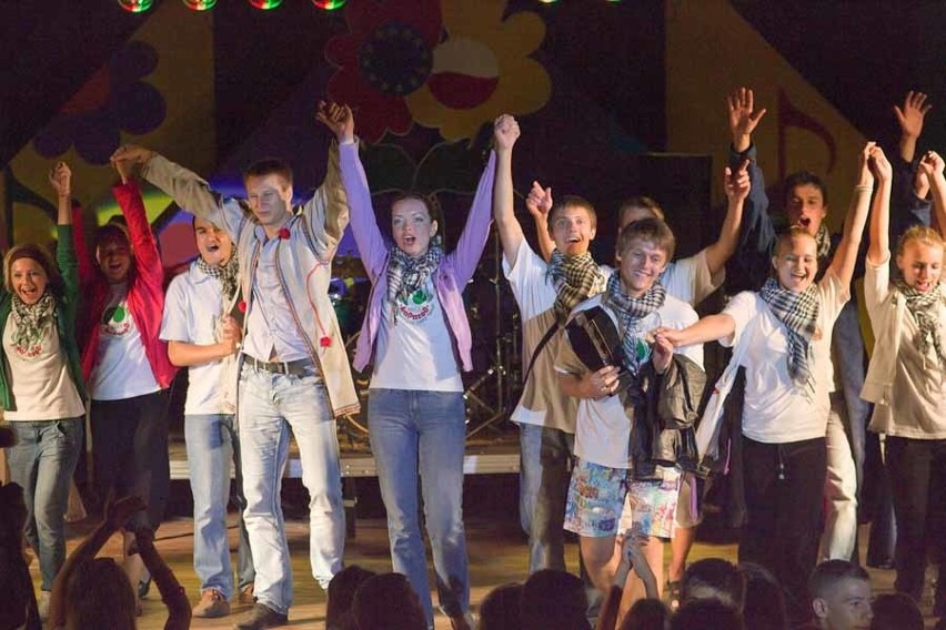 Festiwal Twórczości Młodych - Muzyka łączy narody