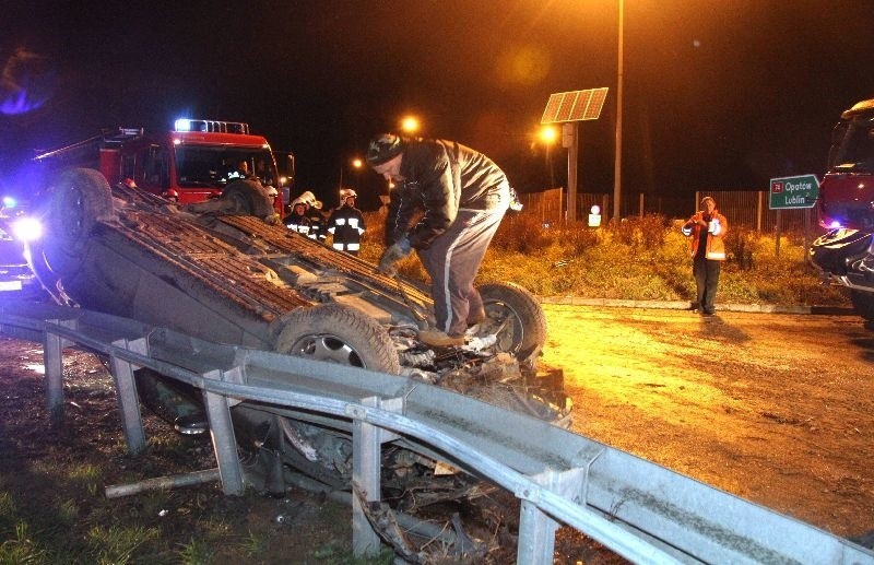 Wypadek na rondzie w Cedzynie
