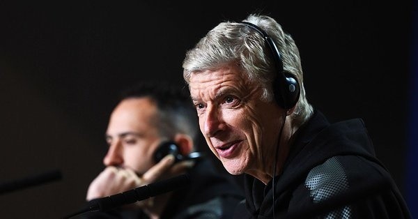 Arsene Wenger po raz 250 poprowadzi zespół Arsenalu w rozgrywkach klubowych UEFA