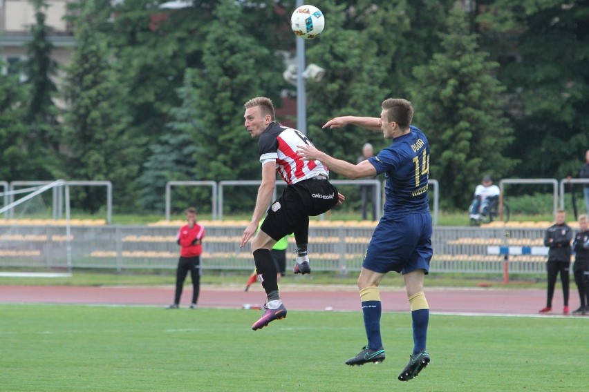 Resovia pokonała w derbach Stal Rzeszów i zachowała pozycję...