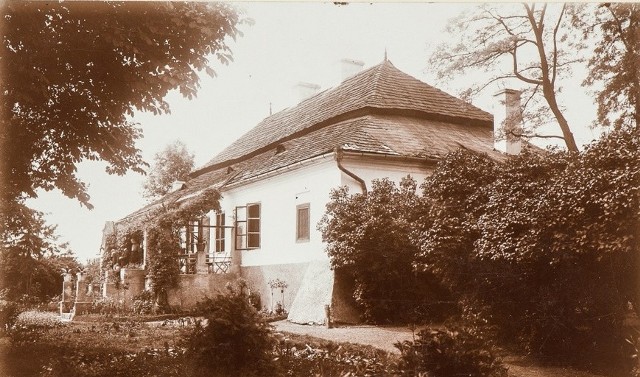 Dwór w Dalewicach w roku 1914. To tutaj według tradycji miał się urodzić Ksawery Dunikowski