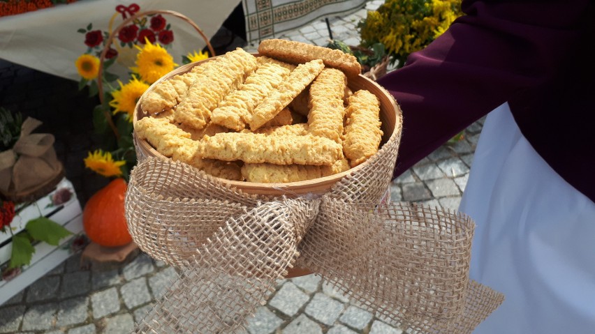 Buracorz, słodki wypiek na bazie buraka cukrowego zdobywcą "Srebrnej Chochli" konkursu Nasze sandomierskie – kulinaria regionalne [ZDJĘCIA]