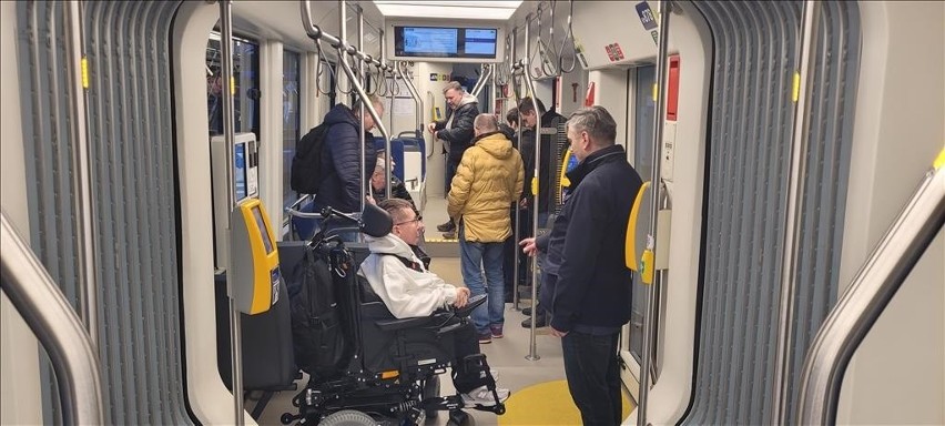 MPK w Krakowie planuje zakup 90 tramwajów. Specjaliści i osoby niepełnosprawne sprawdzali ich dostępność 