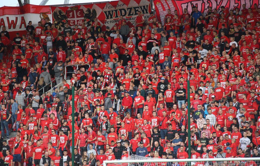 Widzew Świt  - udany  debiut trenera Franka Smudy