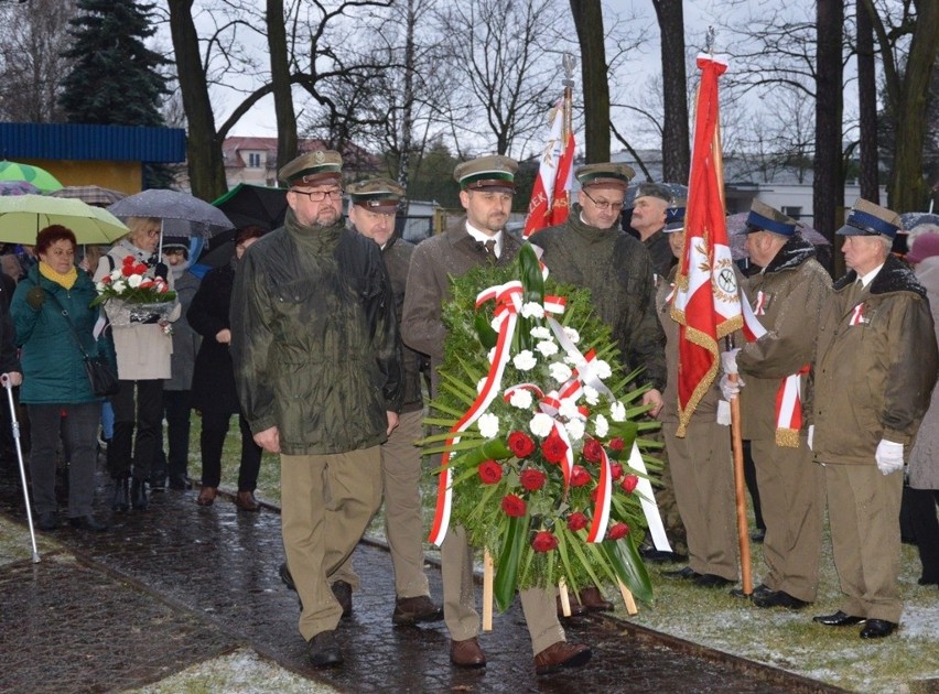 W Stąporkowie świętowali 99. rocznicę odzyskania niepodległości [ZDJĘCIA]