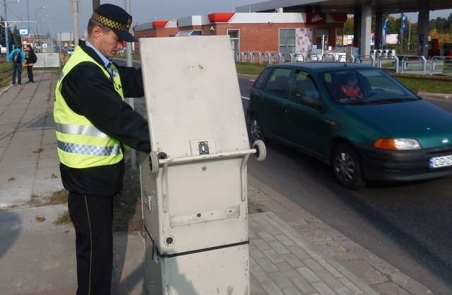 Fotoradar strażników miejskich najwięcej zdjęć robi między innymi kierowcom na ulicy Chełmińskiej, niedaleko stacji Orlen