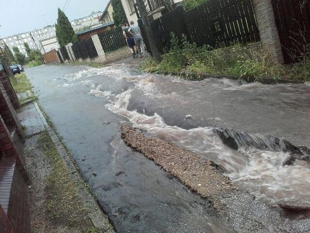Starachowice znów zalane przez ulewę. Ulice zamieniły się w rzeki (DUŻO ZDJĘĆ)