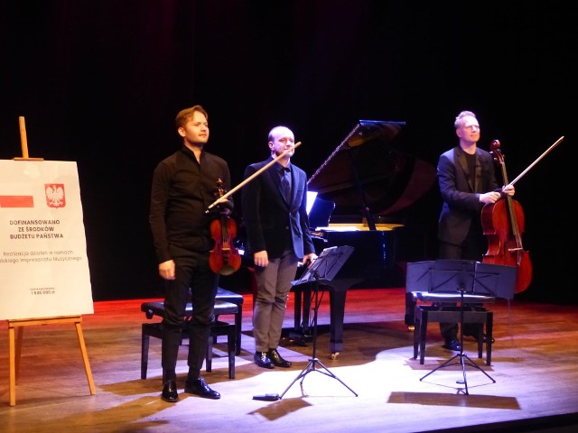 Koncert Boarte Piano Trio w Solcu-Zdroju. >>>Więcej zdjęć na kolejnych slajdach