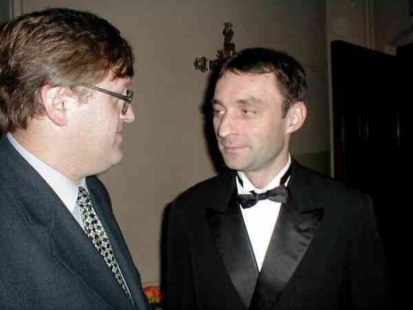 Tomasz Ceglarski ( z lewej) i Robert Grudzień, organizują...