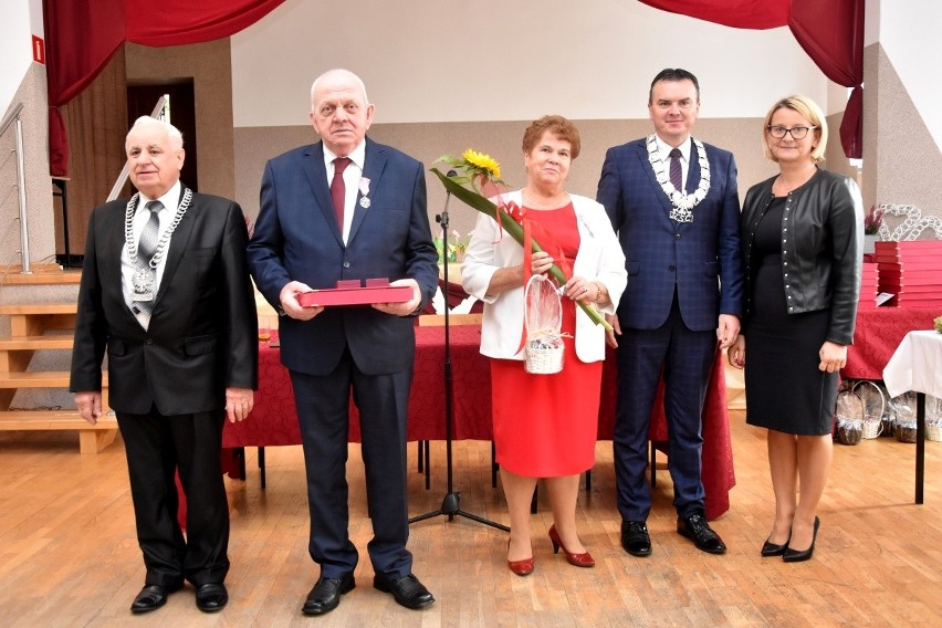 Nagrodzono małżeństwa z terenu gminy Spytkowice z...