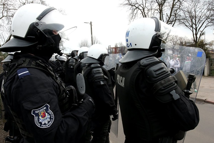 Kibice z Warszawy dotarli do Szczecina około godz. 16.30