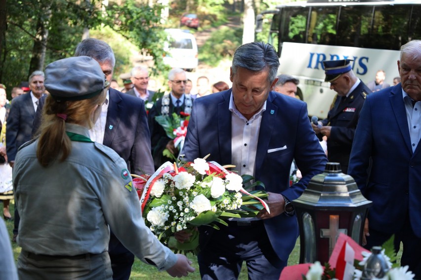 Uroczystkości pamięci ofiar II wojny światowej w Kaliskach