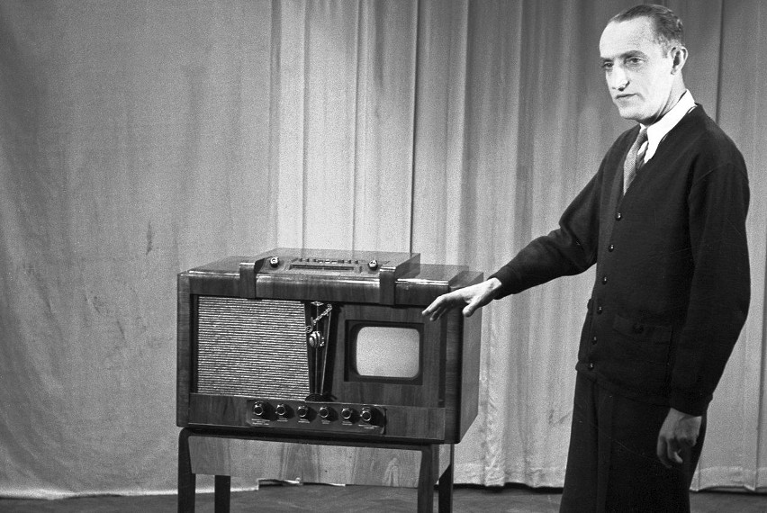 Telewizja Polska nadaje od 70 lat. Początkowo tylko pół godziny dziennie. Kto pamięta jak to kiedyś było?