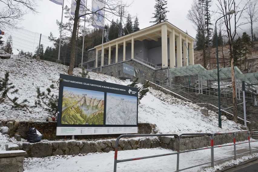 Zakopane. Pod Giewontem znów zrobiło się biało i zimno [ZDJĘCIA]