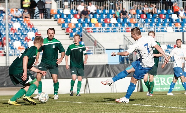 Stal Rzeszów jest liderem tabeli