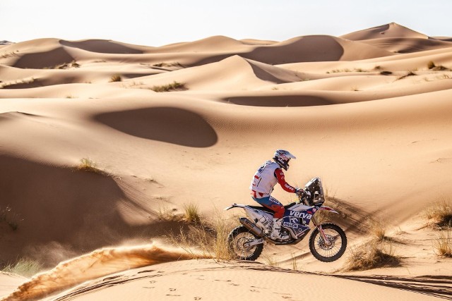 Maciej Giemza szlifuje formę na trzeci w swojej karierze start w Rajdzie Dakar.