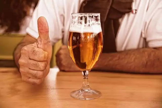 4 sierpnia najpopularniejszy napój świat - piwo ma swoje święto. Czy jesteście pewni, że wiecie wszystko na temat tego najpopularniejszego napoju świata? Zobaczcie w galerii. >>>ZOBACZ WIĘCEJ NA KOLEJNYCH SLAJDACH