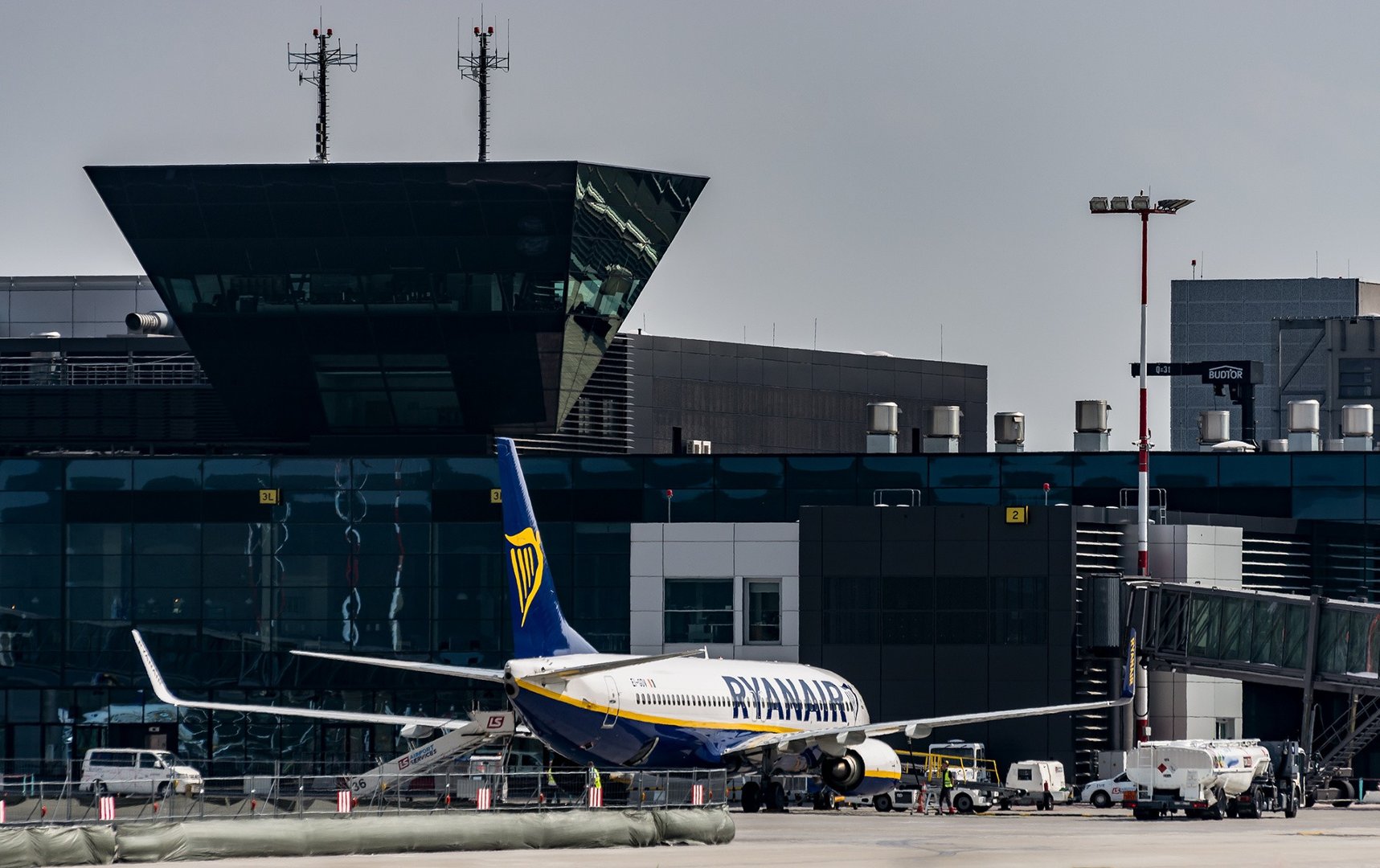 Fantastyczne statyki lotniska Balice. Kraków Airport bije rekordy |  Dziennik Polski