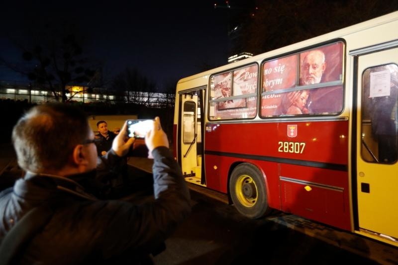 Autobus SOS dla osób bezdomnych w Gdańsku