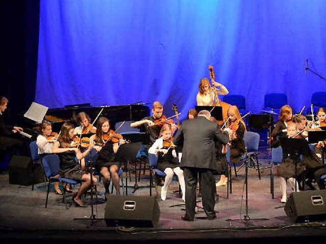 Uczniowie Państwowej Szkoły Muzycznej I i II stopnia w Grudziądzu regularnie koncertują w mieście