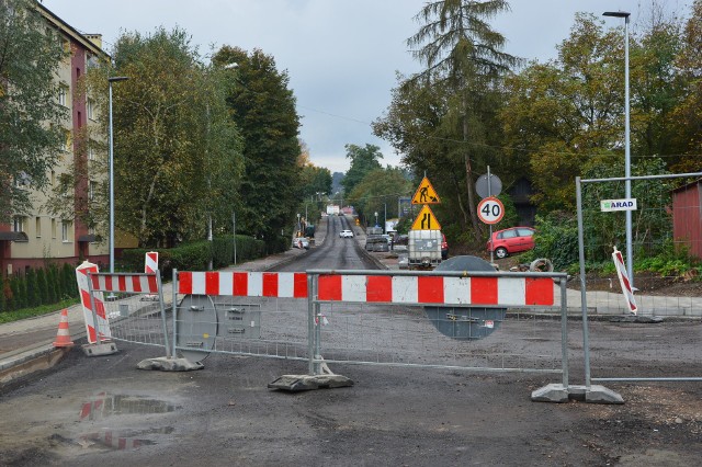Przebudowa ulicy Kościuszki trwa od pięciu miesięcy. Od sierpnia droga jest zamknięta dla ruchu