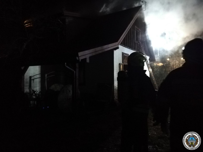 Pianki. Sześć zastępów strażaków walczyło z pożarem (zdjęcia)