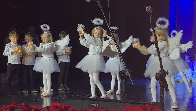 Publiczne Przedszkole nr 10 w Radomsku zorganizowała II Integracyjny Koncert Kolęd „Kolędo nasza leć”