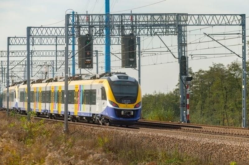 Oświęcim. Będzie jeździć więcej pociągów do Krakowa. Koleje Małopolskie liczą, że zdobędą na tej linii nowych pasażerów [ZDJĘCIA]