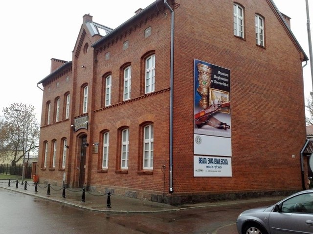 Szef szczecineckich muzealników Jerzy Dudź na cele wystawowe poświęci salę wykładową w piwnicy, a prelekcje będą się odbywać w innych pomieszczeniach.