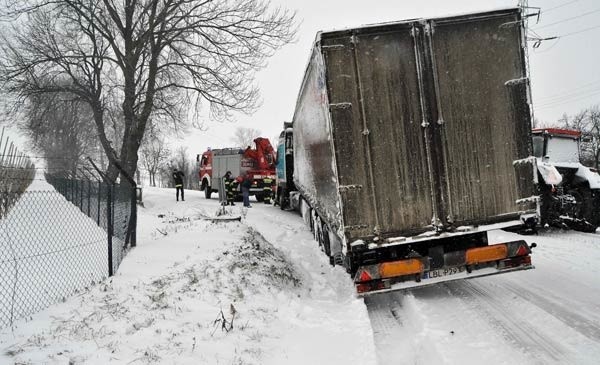 Zima znów zaatakowala na Podkarpaciu...