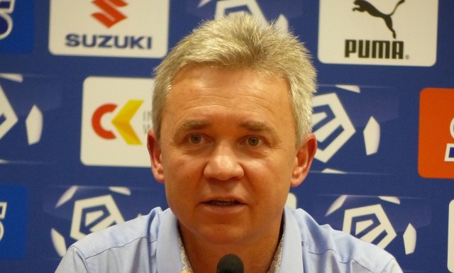 Trener Mirosław Smyła pogratulował swoim zawodnikom udanego występu w meczu z Rakowem.