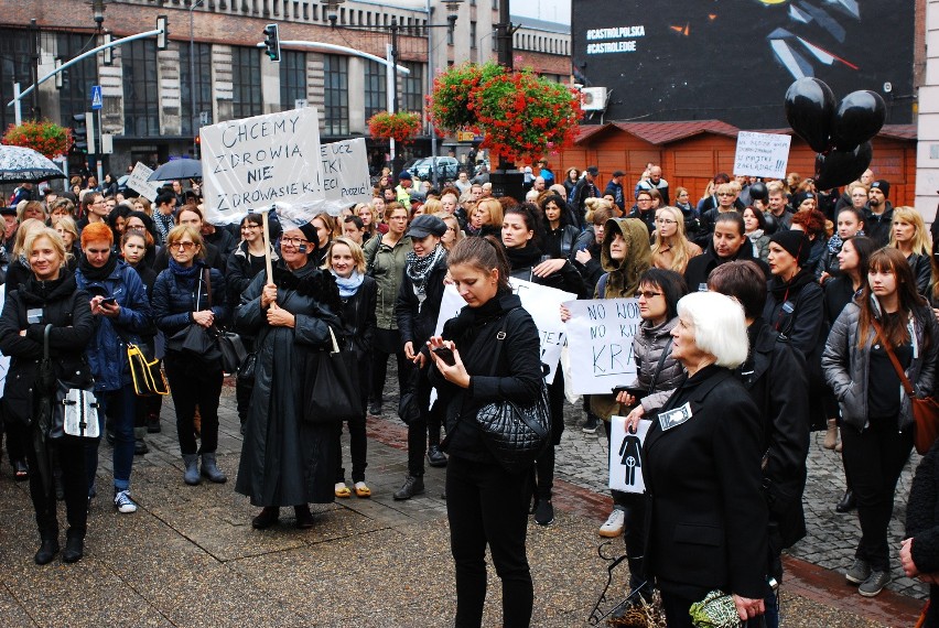 Czarny protest w Bytomiu ZDJĘCIA + WIDEO