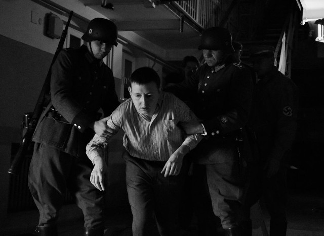 W sobotę sceny do filmu kręcono na ulicach Inowrocławia, w ratuszu, sądzie oraz w zakładzie karnym (na zdjęciu).