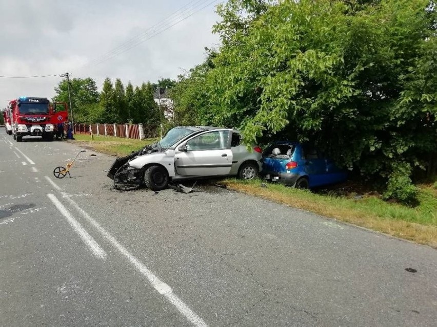 Wypadek w Medyni Głogowskiej. Nie żyje kierowca daewoo