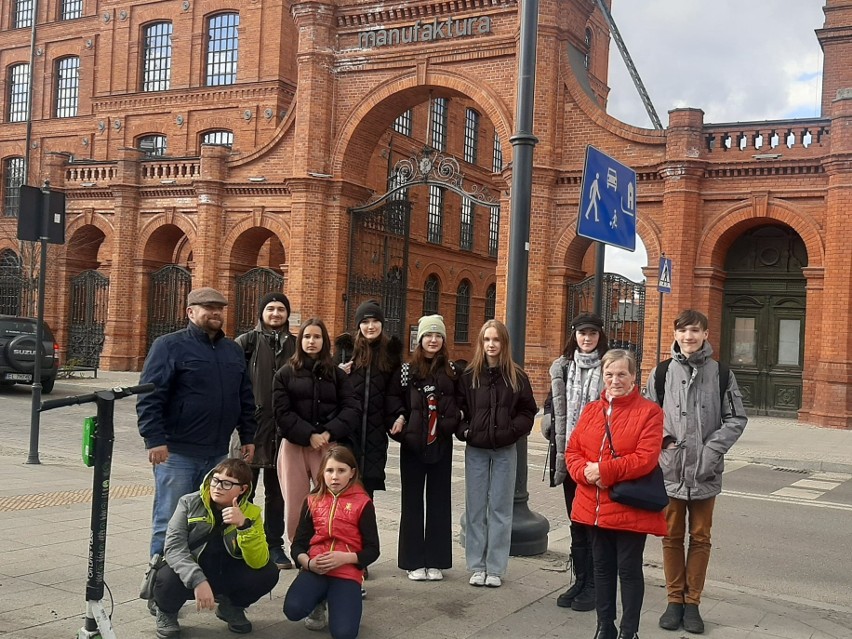 Dziecięco-Młodzieżowy Zespół Ludowy Nowopilicznie gościł w Pałacu Młodzieży w Łodzi. Zobacz zdjęcia 