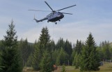 Helikopter krąży nad Karkonoszami. Trwa remont szlaków i nowa inwestycja na Śnieżce!