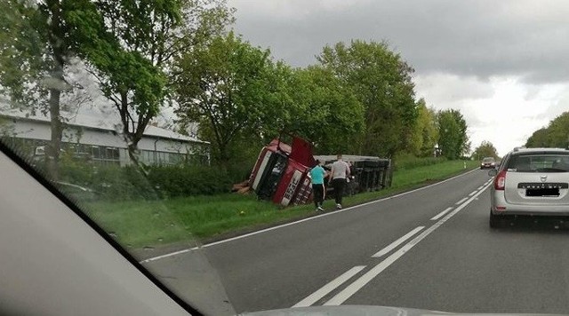 Kierowca wyszedł z opresji cało