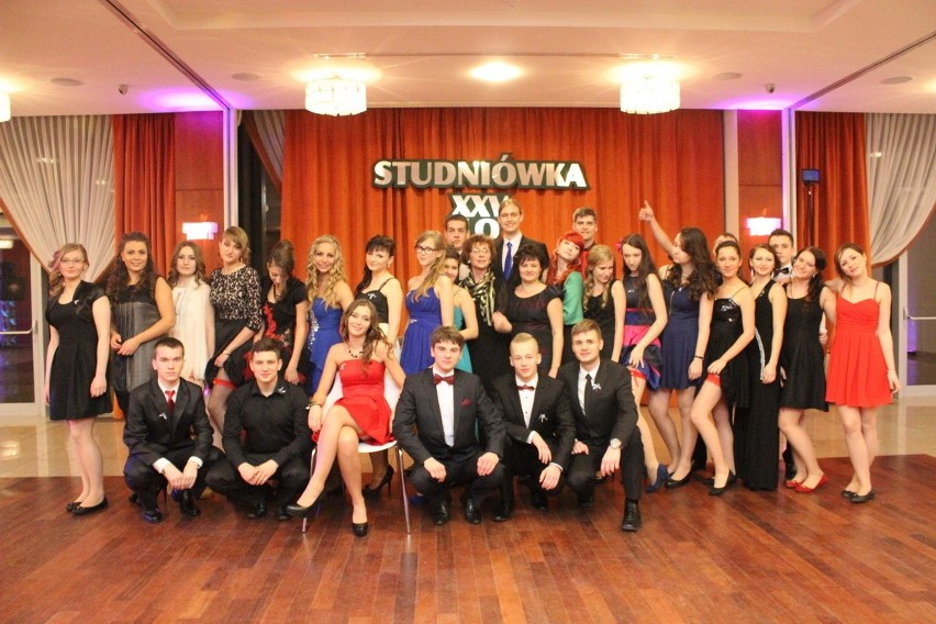 Studniówki 2014: Studniówka XXV LO w Łodzi [ZDJĘCIA+FILM]