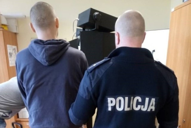 35-letniemu Łukaszowi K. grozi do 10 lat więzienia.