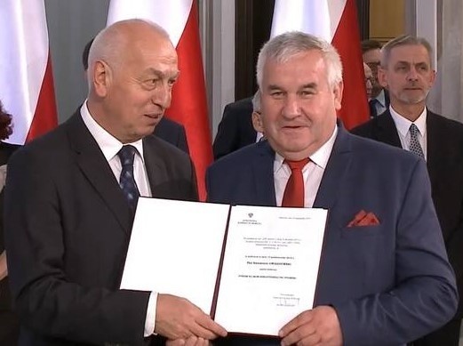 KAZIMIERZ GWIAZDOWSKI (14 101 głosów), Klub Parlamentarny...