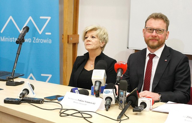 Poseł Alicja Kaczorowska i Łukasz Szumowski, minister zdrowia.