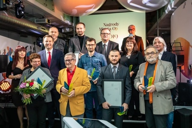 Coroczne wyróżnienia Miasta Opola przyznawane są opolskim artystom za wybitne zasługi w dziedzinie kultury.
