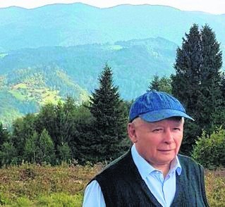 Jarosław Kaczyński wędruje po Beskidzie Sądeckim