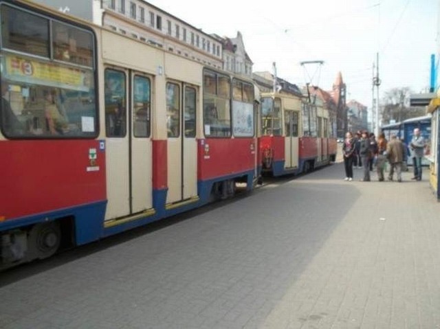 Zgodnie z zapowiedziami drogowcy zablokowali dziś rano wjazd tramwajów na Jagiellońską.